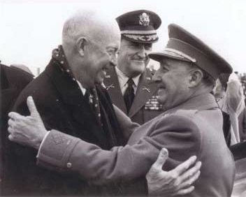 15a2-franco-eisenhower.jpg